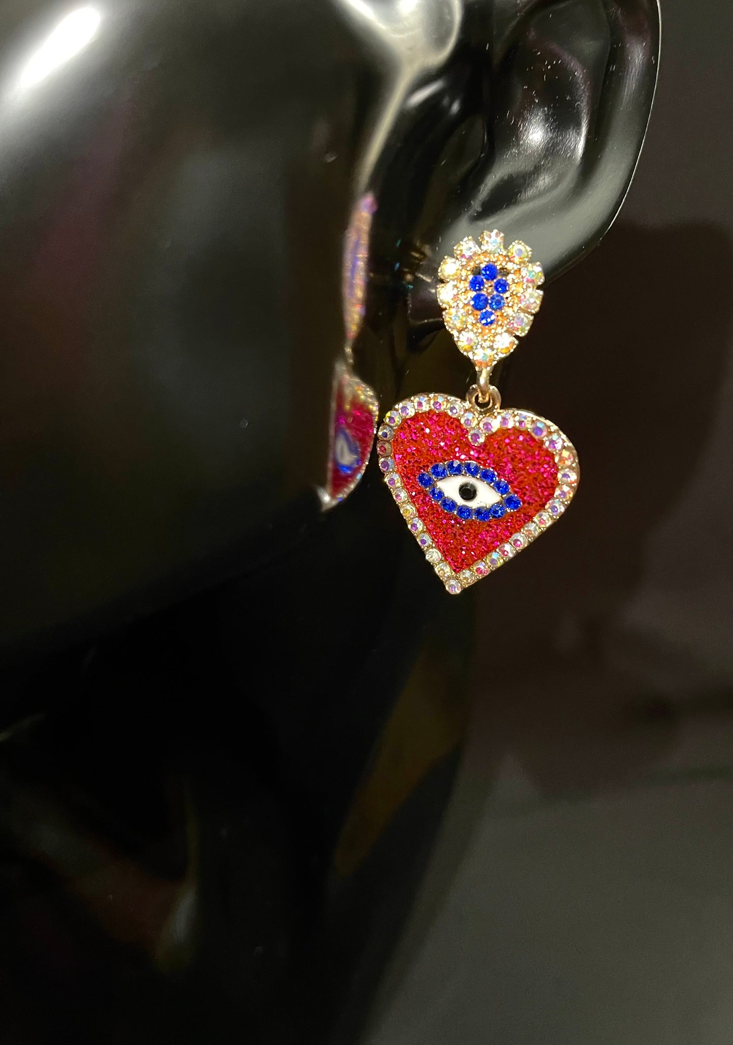 Dangling Heart Earrings